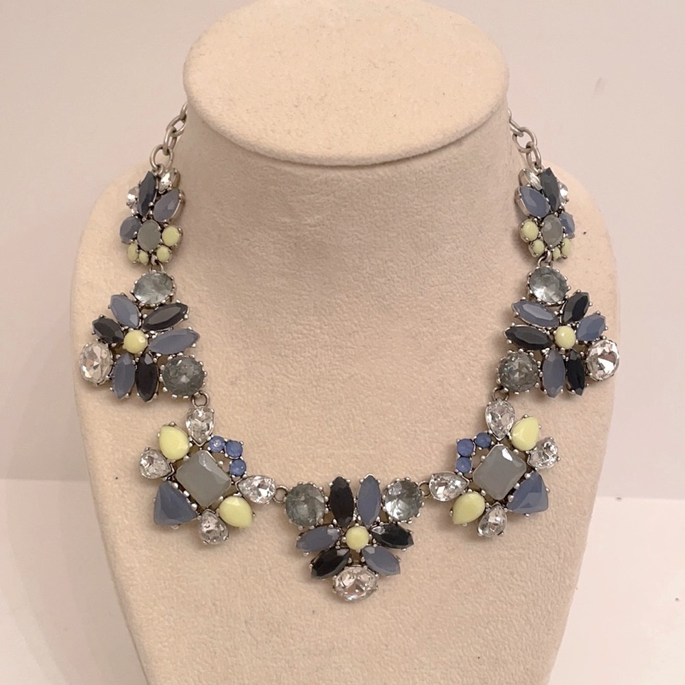 Stella & Dot Necklace